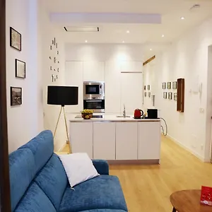 Piso Moderno A 2 Minutos Del Casco Viejo Con Parking Gratis , Bilbao Espagne